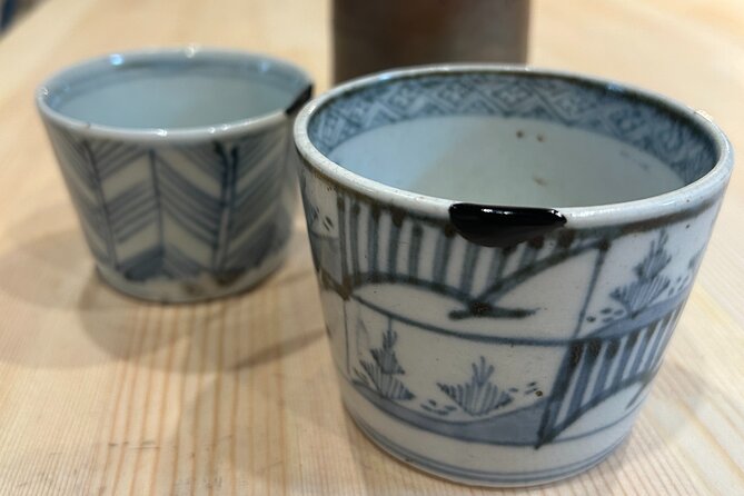 1.5〜2 Hours Traditional Kintsugi Work Shop in Namba Osaka - A Quiet Workshop in a Wooden Kura