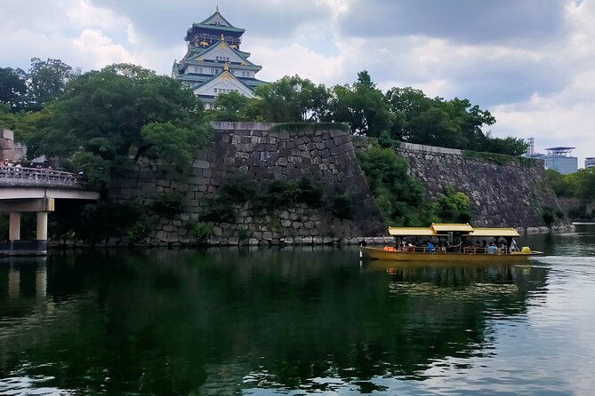 3/4/5 Hours Private Tour in Osaka with Local Guide - Kuromon Market: come hungry, but budget separately
