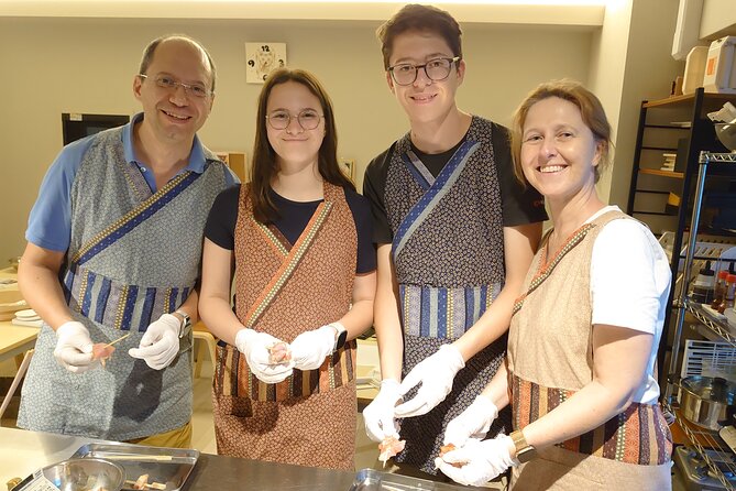 Authentic SUSHI Course Cooking Class - Sit down to eat what you made