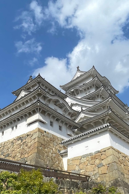 Best of Himeji Castle: 3hr Tour with Licensed Guide - From Himeji Station to the castle gates