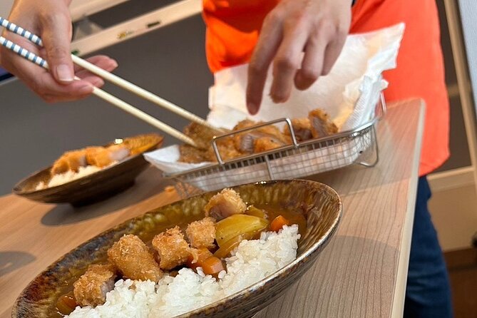 Cooking Ramen&Gyoza/KatsuCurry/Bento/Okonomiyaki+Store Tour@Osaka - What the shop walk adds to the class
