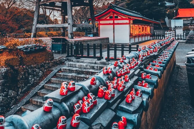 Discover Himeji, Kobe and Nara from Osaka - Meeting Nara’s deer in Nara Park