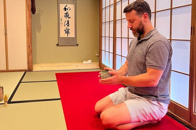 【Family Friendly】Traditional Mochi Pounding Experience - Who will enjoy it most