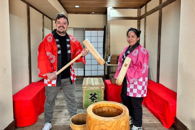 【For adult】Traditional Mochi Pounding Experience with Tasting - At a glance