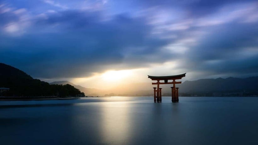 From Osaka: Hiroshima and Miyajima Day Trip by Bullet Train - Should you book this Hiroshima and Miyajima day trip?