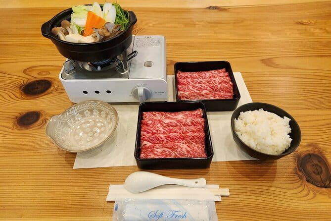 From Osaka/Kyoto: Kyoto & Nara Day Trip with Optional Lunch - The bus, guide and schedule