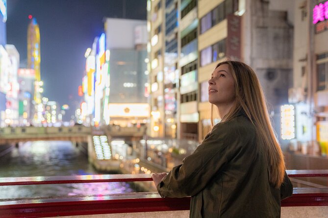 Guided Photography Tour in Osaka: Capturing Memories - Find a quieter mood at Hozen-ji