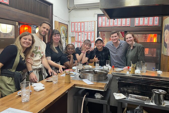 Hidden Osaka - Yukaku Red Light Tour & Culinary Adventure - Guides and the small-group feel