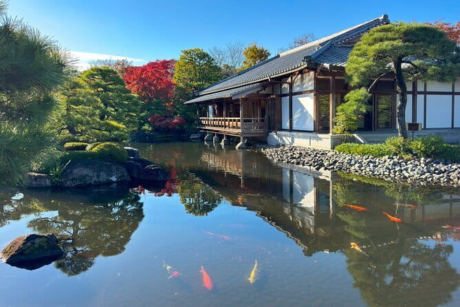 Himeji Castle, Arima Onsen & Mt. Rokko: 1-Day Bus Tour from Osaka - Mt. Rokko: a short stop for a wide view