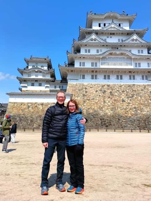 Himeji: Himeji Castle & Kokoen Garden 3.5-Hour Guided Tour - A quieter hour at Kokoen Garden
