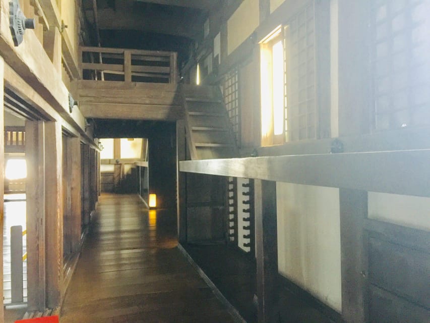 Himeji: Private Guide Tour of the Castle from Osaka or Kyoto - Wanoyagura and the question of pace