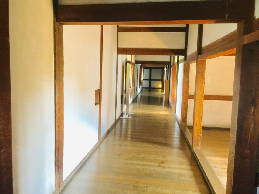 Himeji: Private Guide Tour of the Castle from Osaka or Kyoto - FAQ