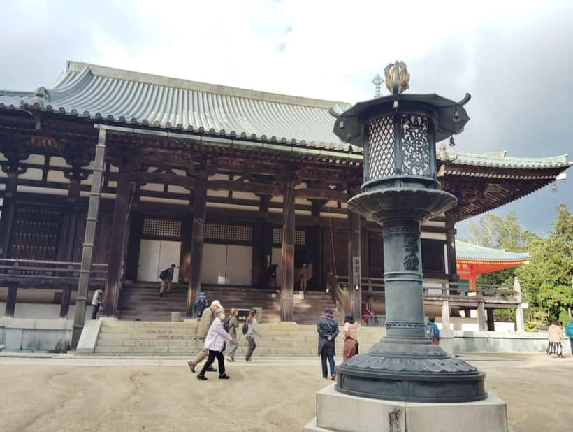 Koyasan: Half-Day Guided Tour of Okuno-in & Key Temples - Should you book this Koyasan tour?