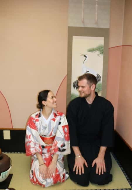 Learn Zen in a class of making Matcha tea near Osaka Castle - A tea ceremony you take part in