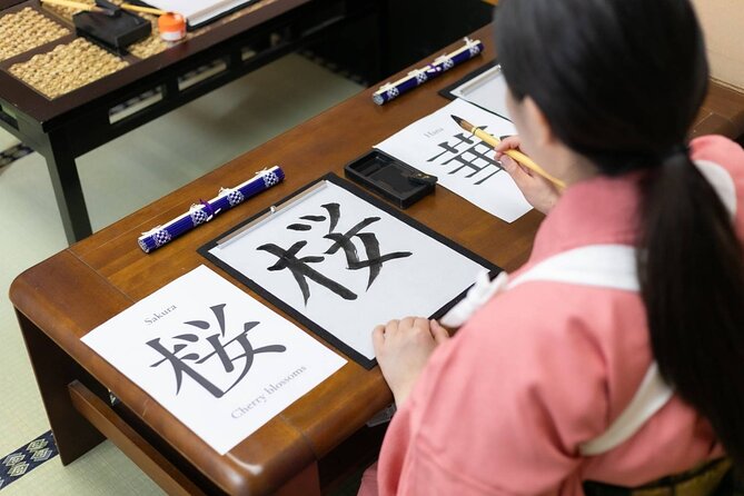 Learning Zen of Japanese Calligraphy in kimono near Osaka Castle - Who will enjoy this class most