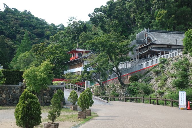 Minoh Waterfall and nature walk through the Minoh Park - Should you book the Minoh Falls walk?