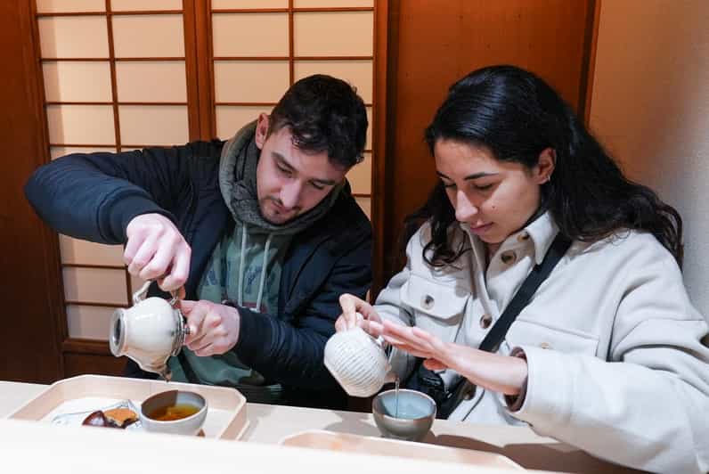 Nara:5 Type of Tea Tasting & Mindful Tea Ceremony - Pair tea with seasonal wagashi