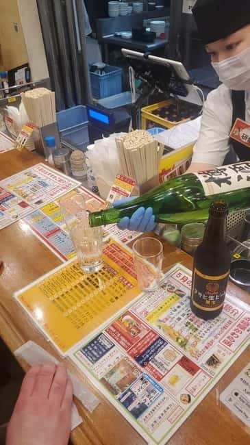 Osaka Bar Hopping | Explore Hidden Bars & Izakayas in Namba - What the $19 price does and does not buy