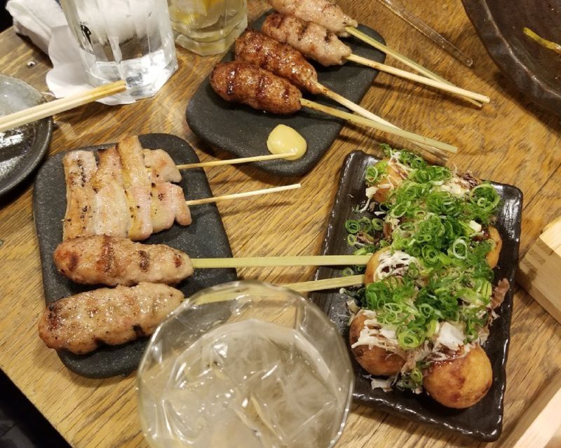 Osaka: Bar-Hopping Night Tour in Namba - Food, drink, and practical fit