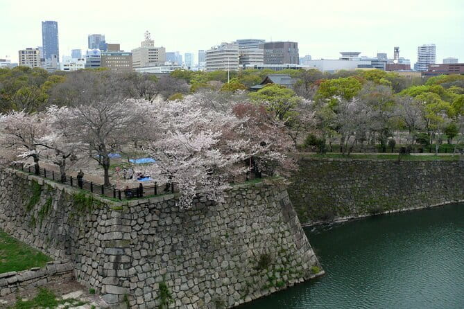 Osaka Castle & Samurai History Walking Tour - Osaka Castle Park, history beside daily life