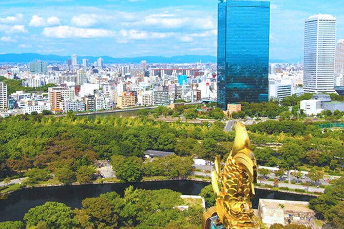 Osaka Castle Walking Tour and Castle Tower Admission - Inside the keep: exhibits, admission and the view