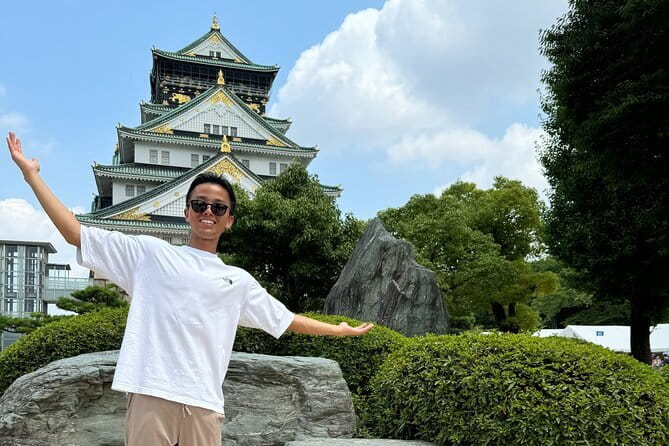 Osaka Castle Walking Tour - Decide about the interior before you arrive