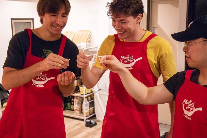 Osaka Cooking Class and Sake Tasting with Local Supermarket Visit - What the guides add to the lesson
