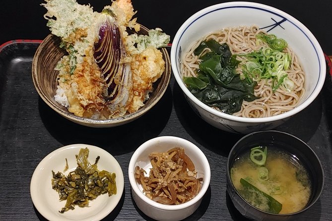 Osaka Dotonbori Daytime Food Tour - A guide adds more than directions