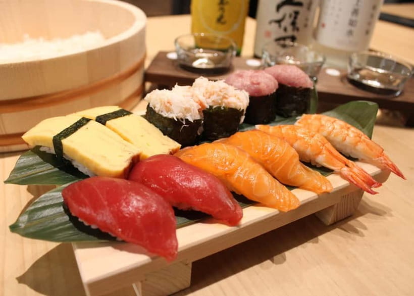 Osaka Dotonbori: Sushi Making Experience - From sushi rice to your own pieces