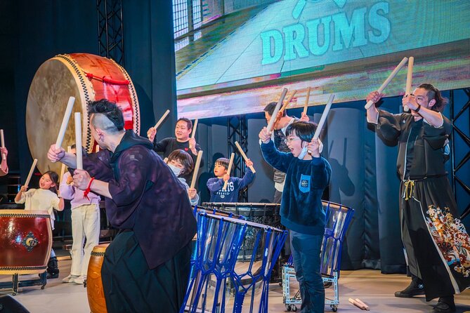 OSAKA:Feel the Power! Learn Taiko Drum from Professionals - Pair it with Osaka Bay attractions