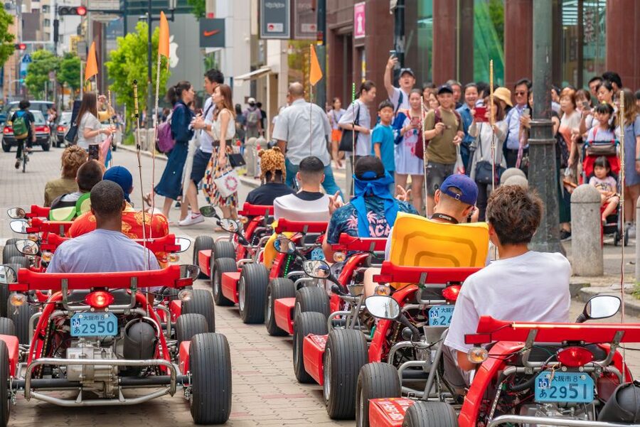 Osaka: Guided Go Karting Tour in a Funny Costume - The licence check is essential