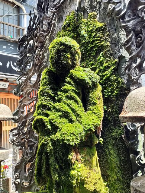 Osaka: Half-day Ultimate Highlights Guided Walking Tour - Who should choose this route?