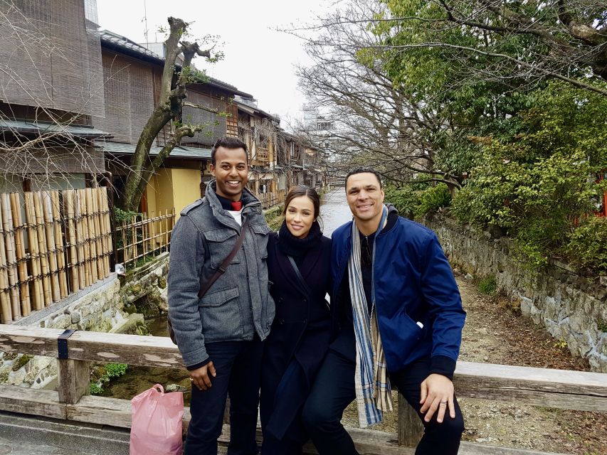 Osaka: Highlights & Hidden Gems Private Walking Tour - Who will get the most from this walk