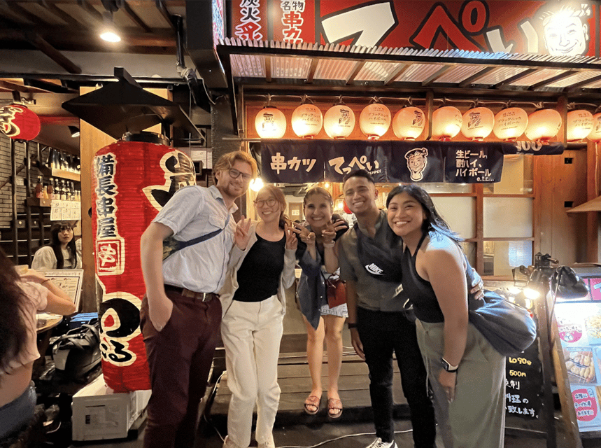 Osaka: Izakaya Bars Guided Walking Tour - The people are part of the point