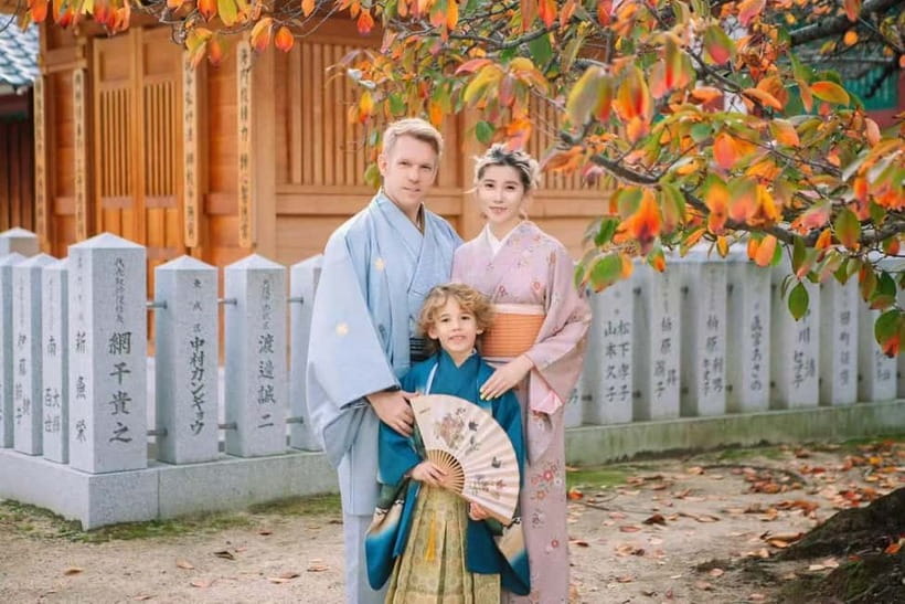 Osaka: Kimono or Yukata Rental &Photos Service Options - Getting dressed, with optional hair styling