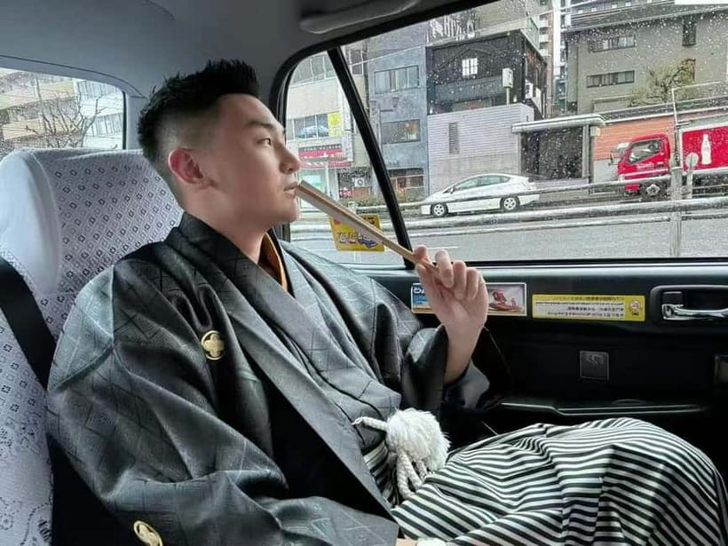 Osaka: Kimono or Yukata Rental &Photos Service Options - Choose between a kimono and a yukata