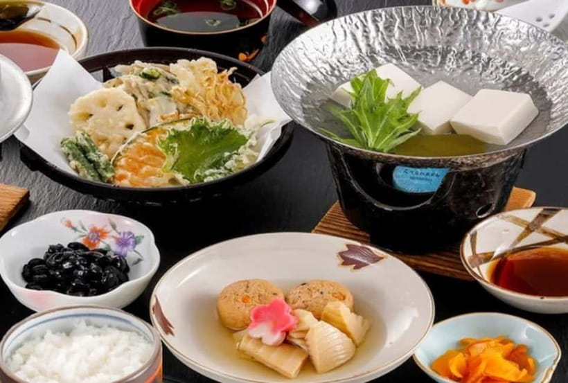 Osaka/Kyoto: Amanohashidate & Miyama Tour with Boat & Lunch - From Chion-ji Temple to the Amanohashidate Bay