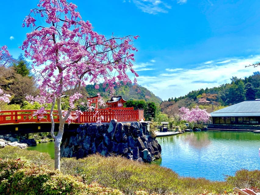 Osaka: Minoh, Katsuoji Temple, & Minoh Falls Full-day Tour - The transfer to Minoh Falls