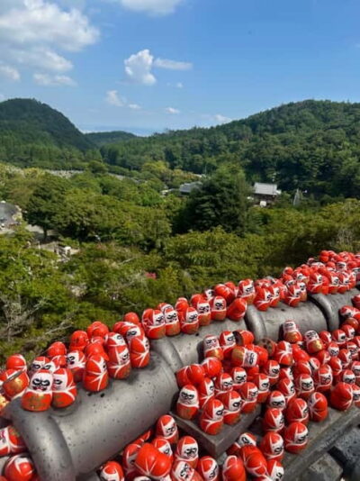Minoh Waterfall & Katsuo-ji Temple Half-Day Tour