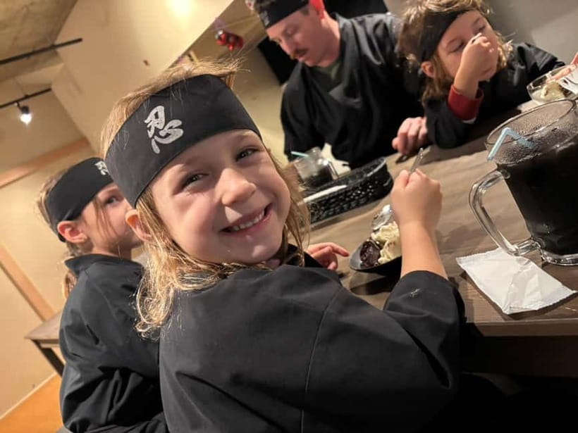 Osaka: Ninja Experience Cafe in Dotonbori - Getting into costume before training