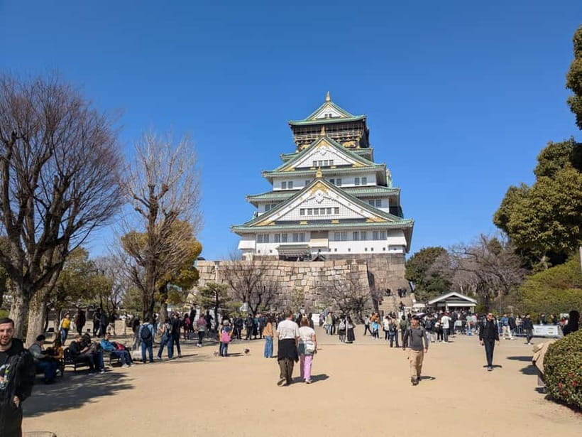 Osaka: Osaka Castle Guided Tour with Local Guide - Should you book the Osaka Castle tour?