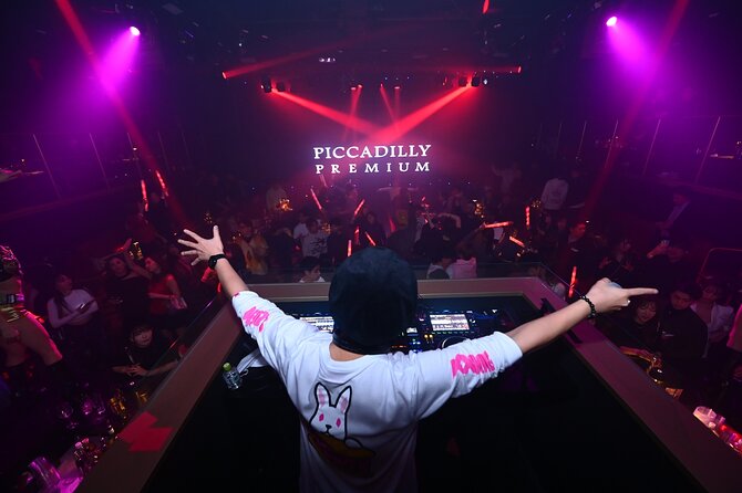 Osaka: PICCADILLY PREMIUM DINNER SHOW&NIGHTCLUB with Tasting - Should you book this Osaka dinner show?