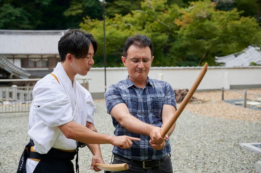 Osaka: Private Samurai Experience - Train with Sword Master - Practicing basic techniques with a wooden sword