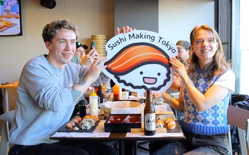 Osaka: Roll and Authentic Sushi Making Class in Dotonbori - Rolling Maki And Shaping Nigiri