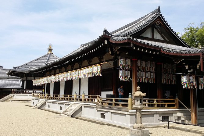 Osaka’s Best and Brightest: Private Full-Day Tour by Vehicle - How the $600 group price adds up