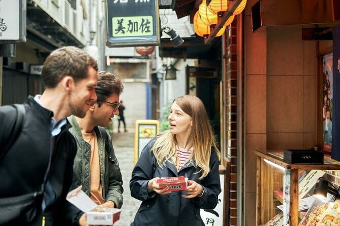 Osaka Street Food Tour: Private & Personalized - Kuromon Market and the knife shop
