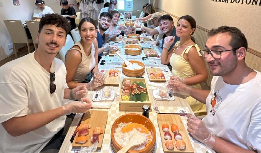 Osaka: Sushi Making in Spacious Studio (SAME-DAY OK!) - A quick route from Namba Station to the sushi studio
