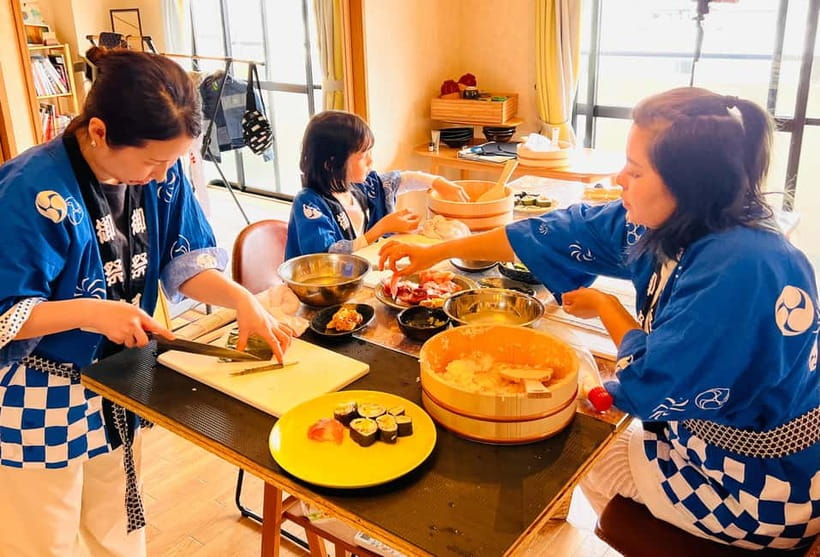 Osaka Sushi Miso soup Adventure: A Journey of Exotic Flavors - Who should book this class