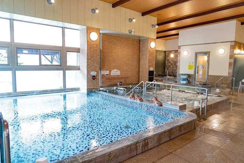 Osaka: Tennen Onsen Naniwa-no-Yu, the famous hot spring spa - A rooftop hot spring break in Osaka
