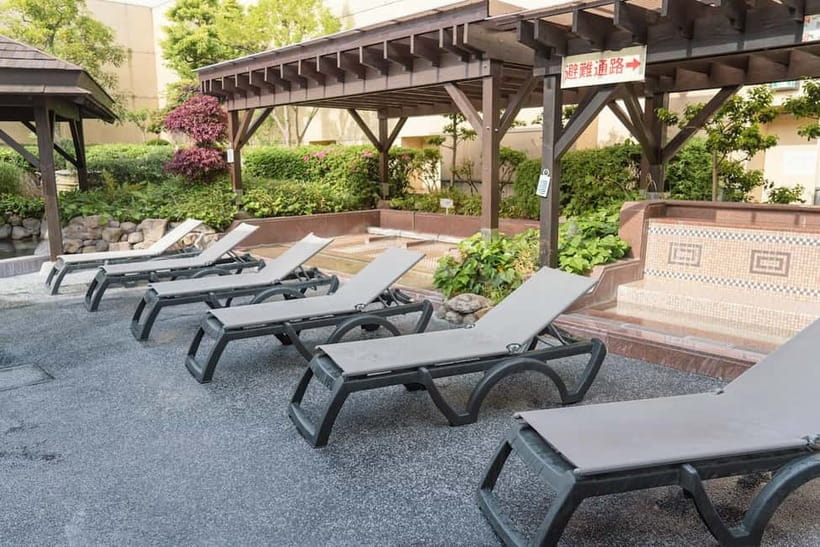 Osaka: Tennen Onsen Naniwa-no-Yu, the famous hot spring spa - Who will enjoy Naniwa-no-Yu most